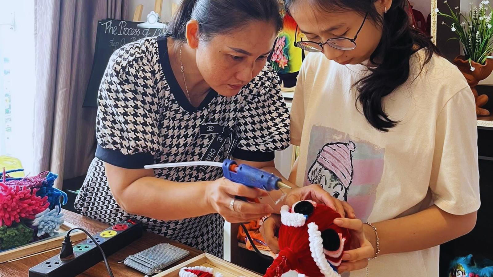 Recycled lantern workshop